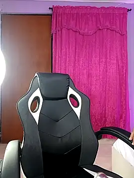 LunaaRosse online show from December 2025 02:40:02 AM