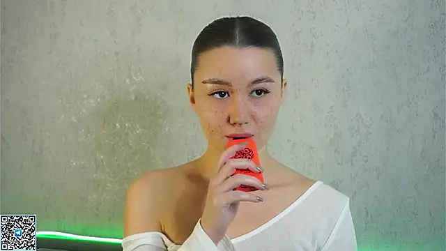 Snapshot of vvillywonka chatting on November 2025 01:42:01 AM vvillywonka online show from November 2025 01:42:01 AM