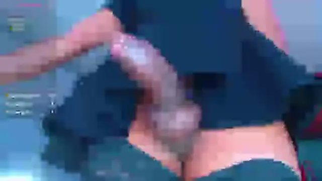 Cristalhottie2324 online show from December 2025 11:51:02 PM