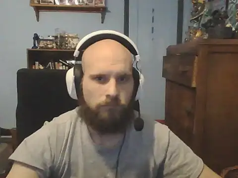 Snapshot of PDrents chatting on November 2025 10:03:01 PM PDrents online show from November 2025 10:03:01 PM