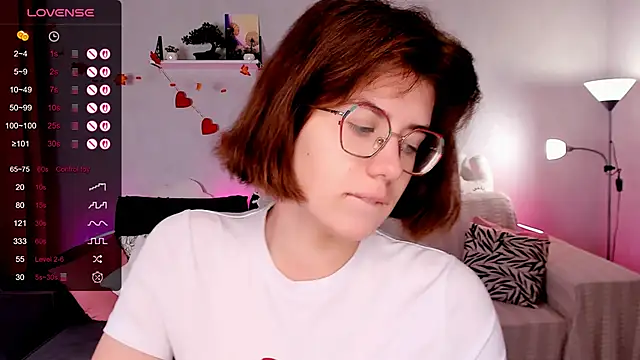 BellaCaress online show from November 2025 02:34:01 AM