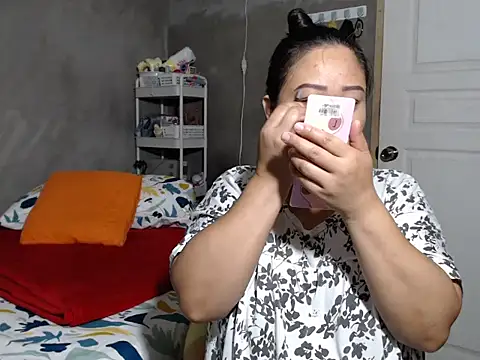 jengrey online show from October 2025 11:14:01 PM