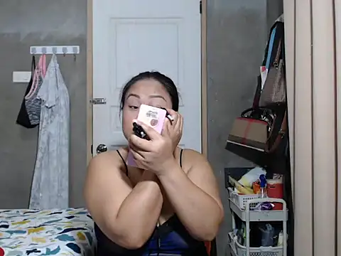 jengrey online show from November 2025 01:48:02 AM