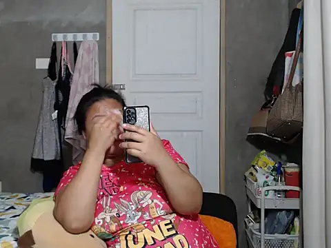 jengrey online show from November 2025 10:04:02 AM