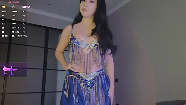 Snapshot of lunajii chatting on October 2025 03:07:01 AM lunajii online show from October 2025 03:07:01 AM