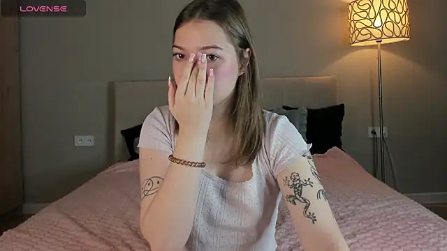 patriciapink online show from November 2025 09:54:02 AM