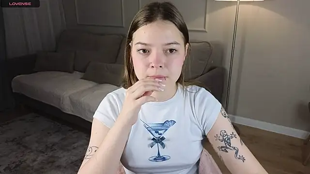 patriciapink online show from December 2025 08:27:02 AM