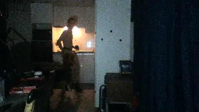 Snapshot of dikkefluit chatting on October 2025 03:52:01 AM dikkefluit online show from October 2025 03:52:01 AM