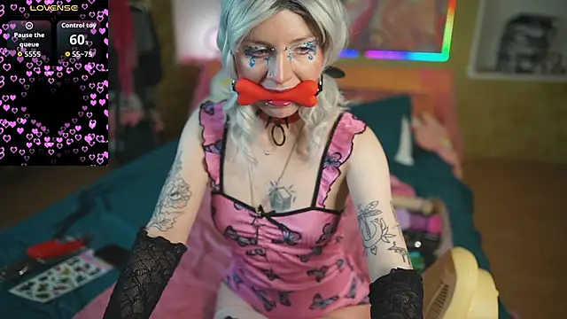 Dia Angel online show from February 2026 08:27:01 PM