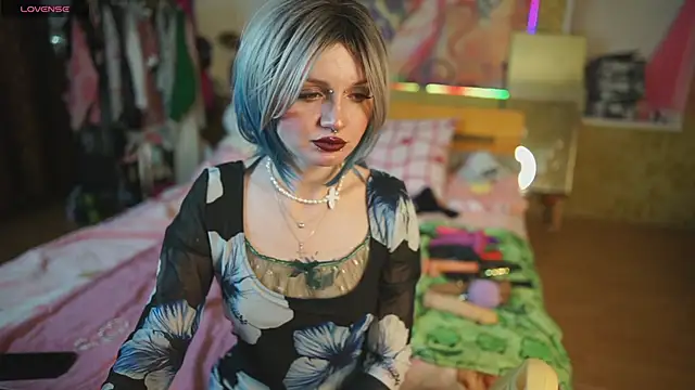 Dia Angel online show from April 2026 07:18:01 PM