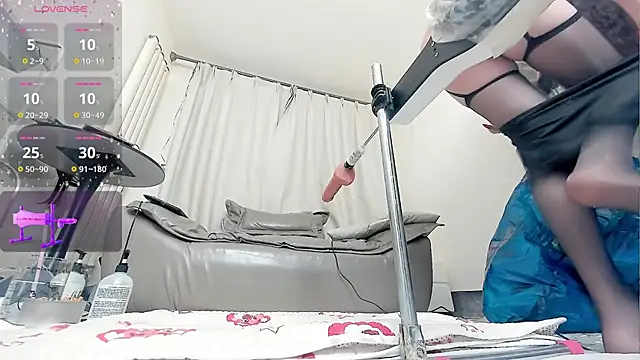 fox-yiyi online show from March 2026 12:05:01 PM