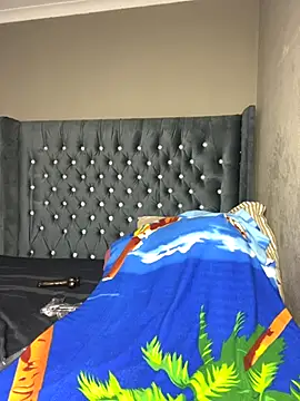 Kikie23 online show from November 2025 03:05:02 PM