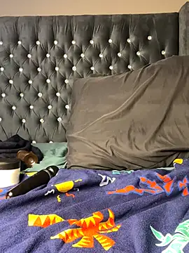 Kikie23 online show from October 2025 03:45:01 PM