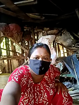 Snapshot of Hotty-rosni chatting on November 2025 03:39:01 AM Hotty-rosni online show from November 2025 03:39:01 AM