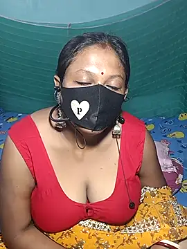 Snapshot of Hotty-rosni chatting on September 2025 10:58:02 PM Hotty-rosni online show from September 2025 10:58:02 PM