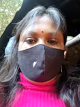 Snapshot of Hotty-rosni chatting on November 2025 02:34:01 AM Hotty-rosni online show from November 2025 02:34:01 AM