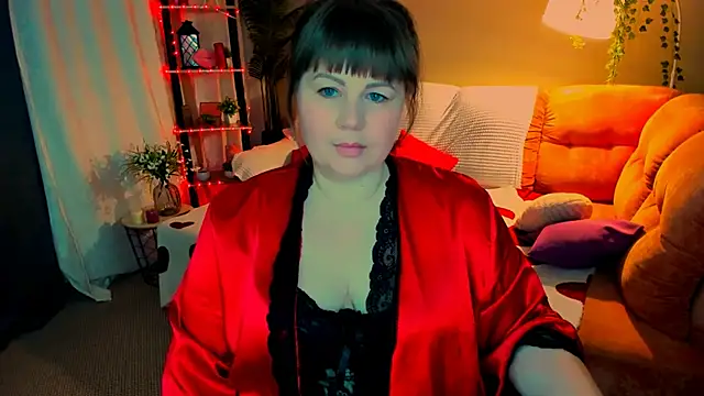 CrystaalStaar online show from April 2026 07:40:02 PM