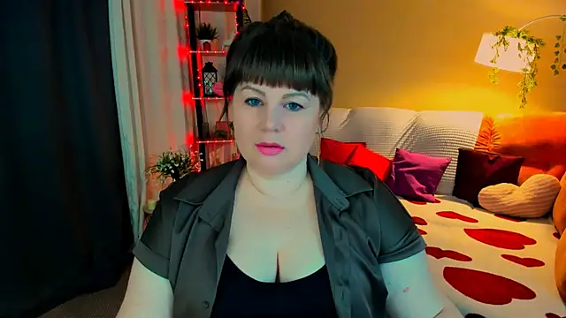 CrystaalStaar online show from April 2026 07:14:01 PM