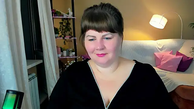 CrystaalStaar online show from September 2025 07:53:01 PM