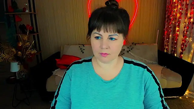 CrystaalStaar online show from March 2026 06:30:01 PM