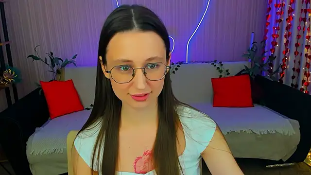 YourLovellyStory online show from March 2026 05:14:01 PM