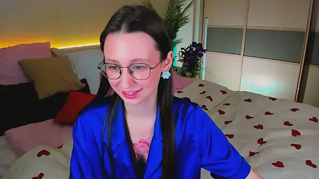 YourLovellyStory online show from March 2026 11:26:01 AM