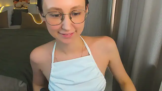 YourLovellyStory online show from July 2026 12:28:01 PM