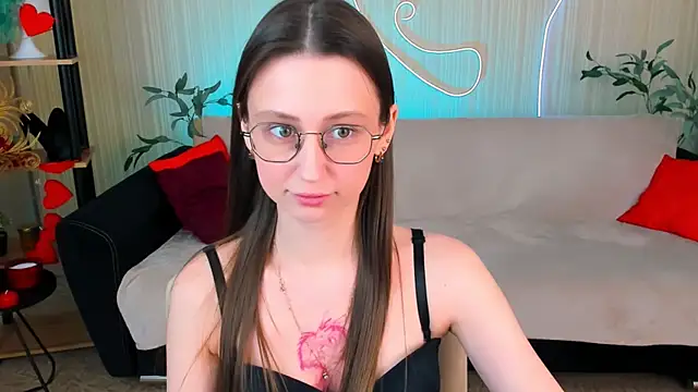 YourLovellyStory online show from July 2026 12:35:02 PM