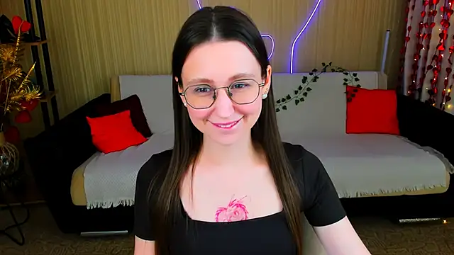 YourLovellyStory online show from March 2026 04:17:01 PM