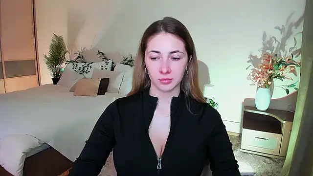 Snapshot of SensitiveSooul chatting on September 2025 07:24:02 PM SensitiveSooul online show from September 2025 07:24:02 PM
