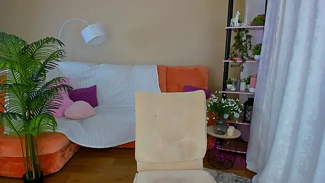 Snapshot of SensitiveSooul chatting on October 2025 07:59:01 PM SensitiveSooul online show from October 2025 07:59:01 PM