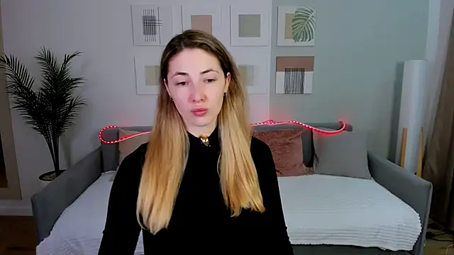 SensitiveSooul online show from April 2026 04:24:02 PM