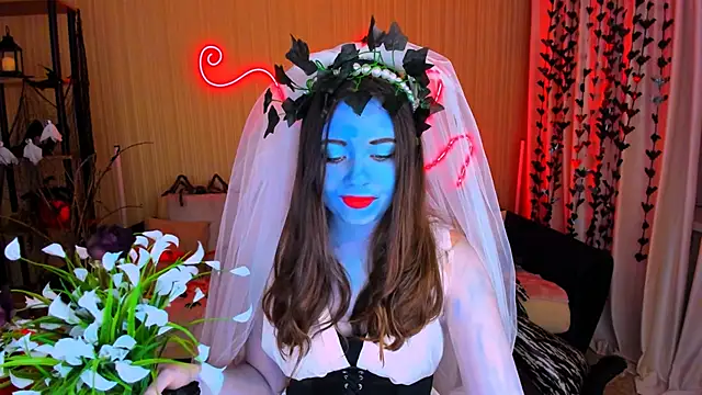 AlluringLookk online show from October 2025 12:24:01 PM