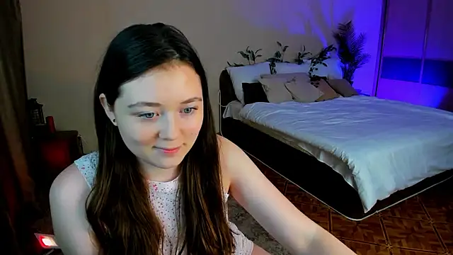 AlluringLookk online show from January 2026 04:44:01 PM