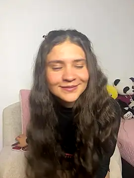 Emilyybennet  online show from October 2025 09:48:01 PM