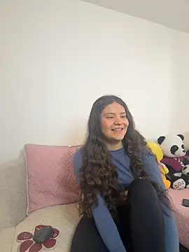 Emilyybennet  online show from October 2025 01:10:02 PM