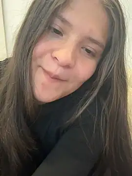 Emilyybennet  online show from May 2026 02:14:01 AM