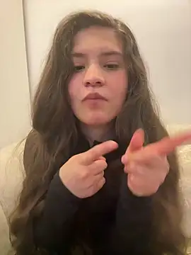 Emilyybennet  online show from May 2026 01:11:02 AM