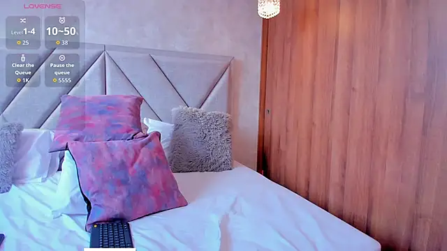 Im Manu online show from October 2025 03:33:02 PM