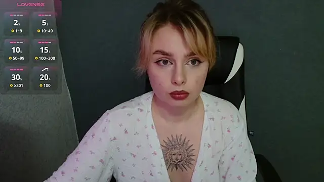 AngelicaHollywood online show from October 2025 09:04:02 PM