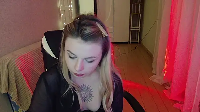 AngelicaHollywood online show from February 2026 07:03:02 PM