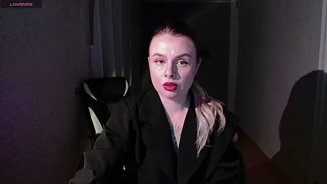 AngelicaHollywood online show from June 2026 08:13:02 PM