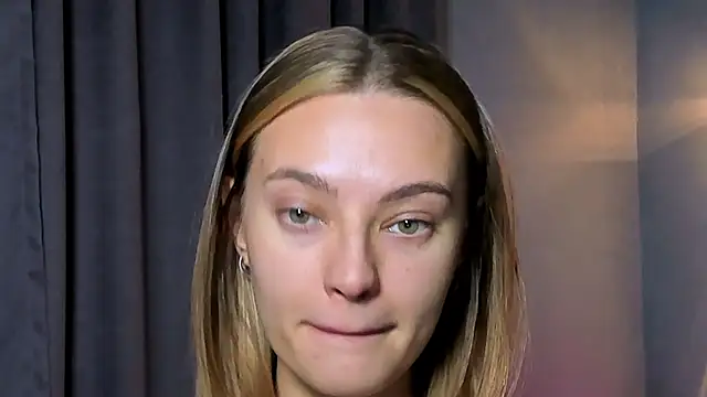 OliviaReece online show from December 2025 07:02:02 AM