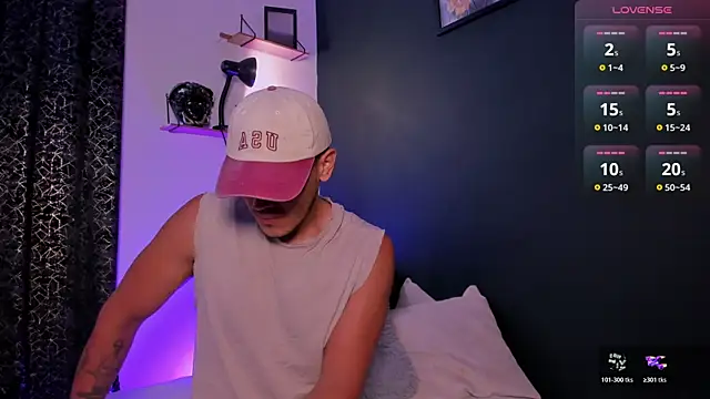 MarkSantozz online show from April 2026 07:29:04 PM