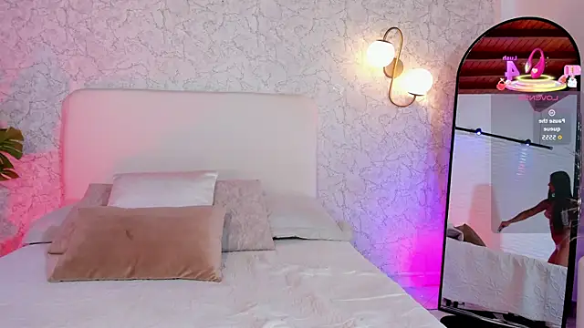 JannaFoxx  online show from February 2026 06:07:01 PM