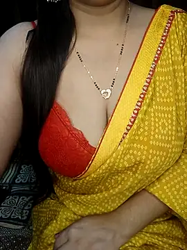 Snapshot of officialbhabhi chatting on September 2025 06:48:01 PM officialbhabhi online show from September 2025 06:48:01 PM