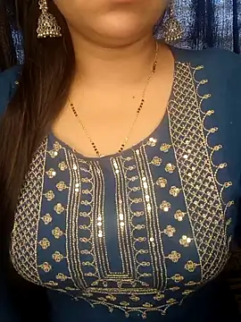 Snapshot of officialbhabhi chatting on September 2025 05:02:01 AM officialbhabhi online show from September 2025 05:02:01 AM