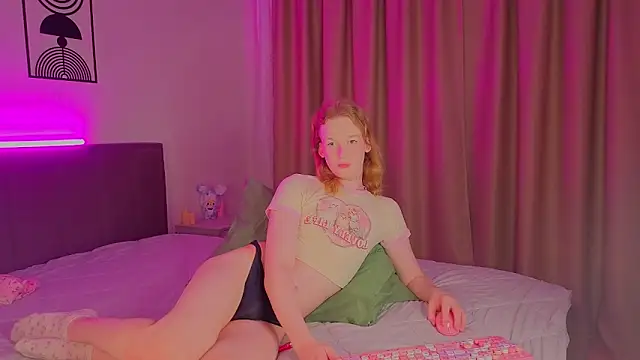 Olivia-Pink online show from June 2026 09:27:02 PM