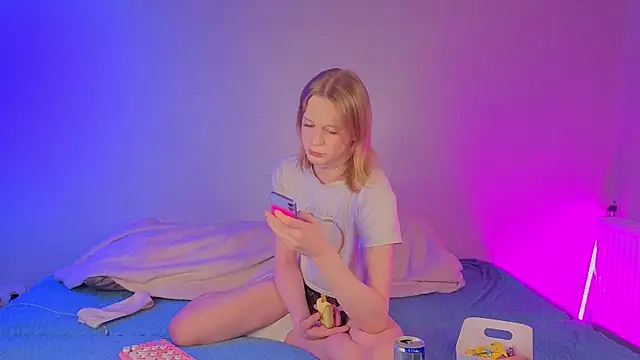 Olivia-Pink online show from March 2026 03:24:02 PM