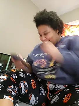 chocolate bella online show from March 2026 09:50:02 PM